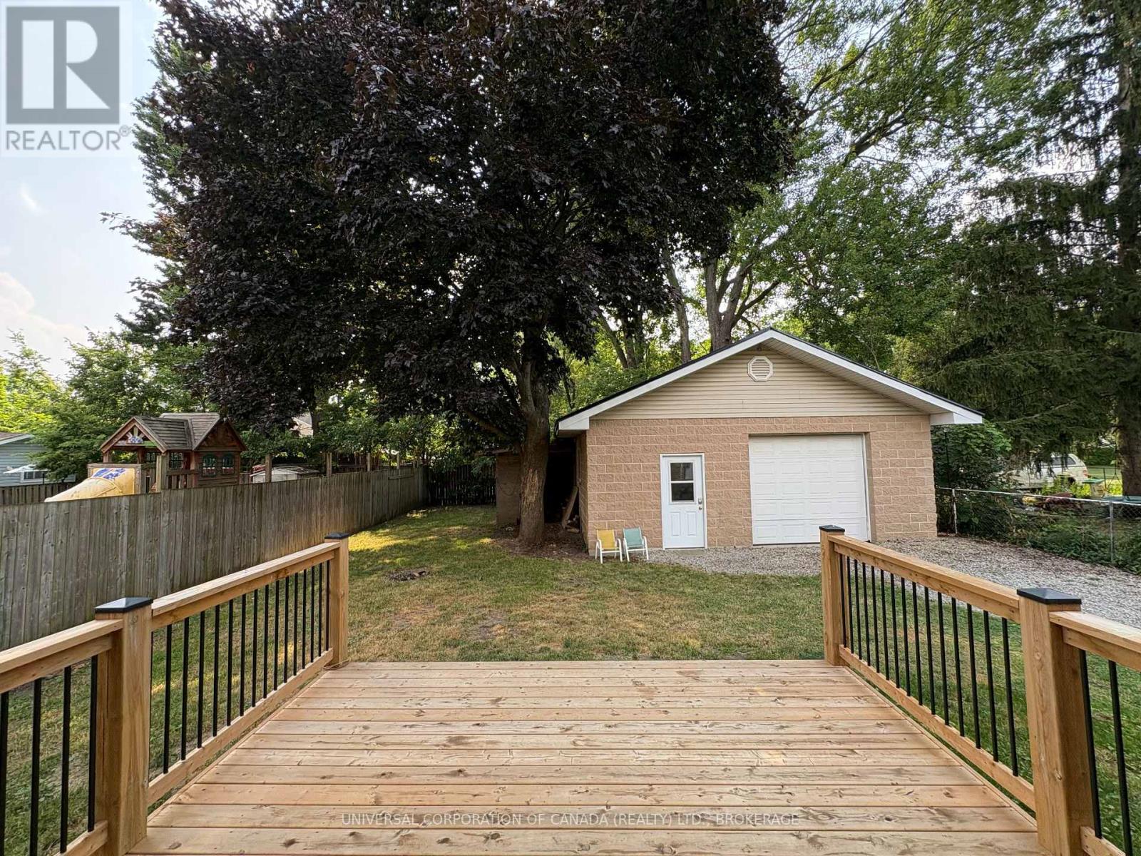 97 CHESLEY AVENUE - 28