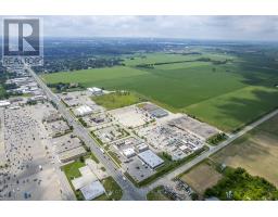 748 St Clair Street, Chatham Kent, ON N7M5J7 Photo 9