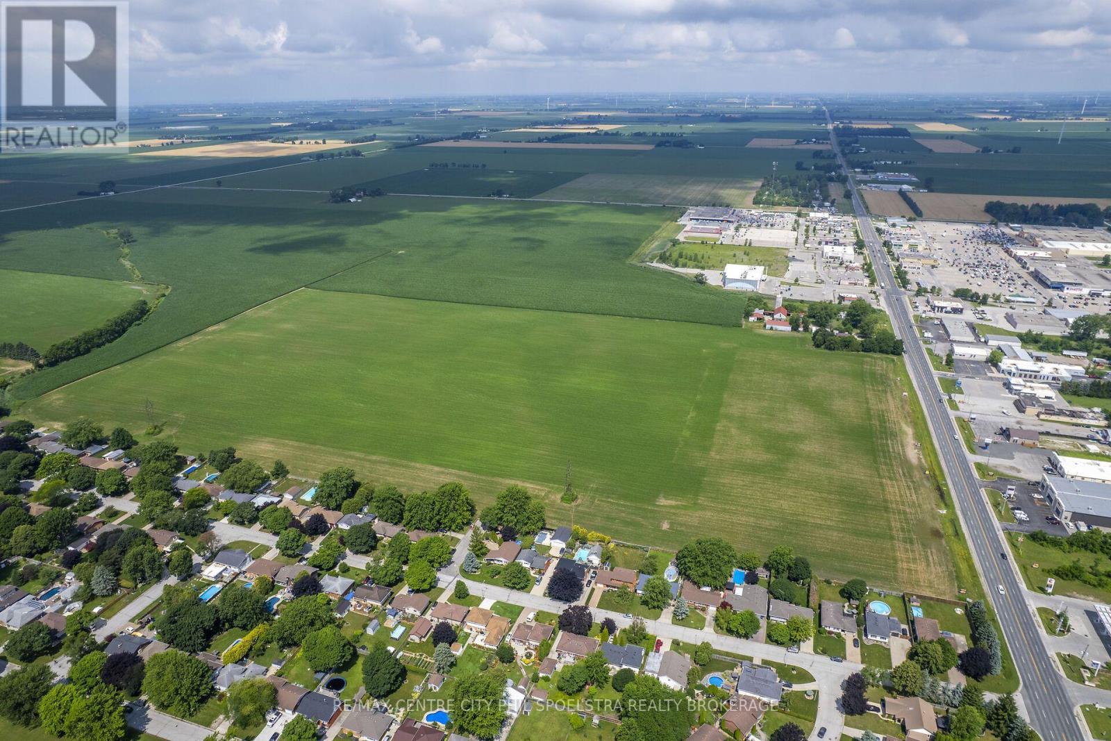 750 St Clair Street, Chatham-Kent (Chatham), Ontario, N7M5J7, Chatham-Kent (Chatham), Ontario — photo 5 of 5