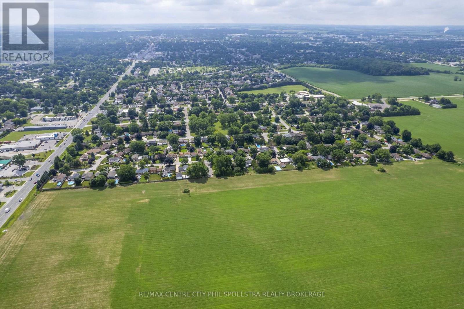 750 St Clair Street, Chatham-Kent (Chatham), Ontario, N7M5J7, Chatham-Kent (Chatham), Ontario — photo 5 of 5