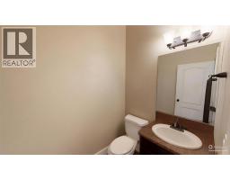 Foyer - 7337 Prospector Avenue Unit# 205, Radium Hot Springs, BC V0A1M0 Photo 13
