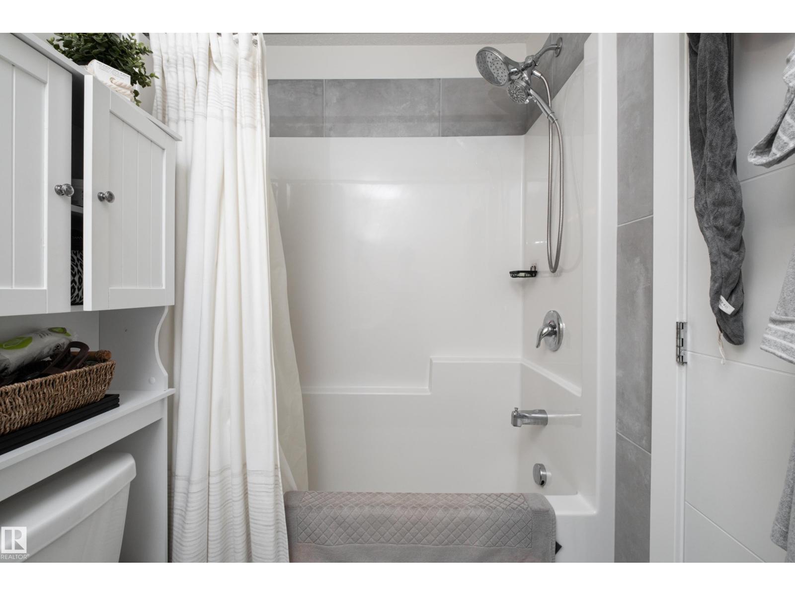 11013 75 ST NW - 26