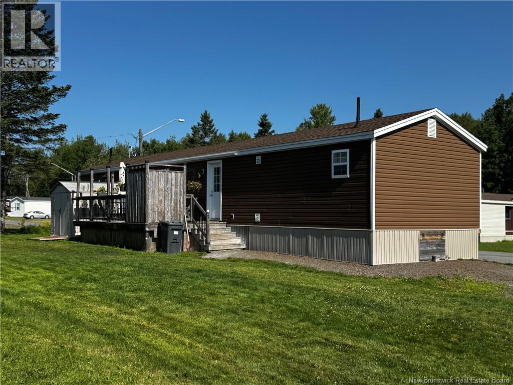 2 Leafwood Cres.