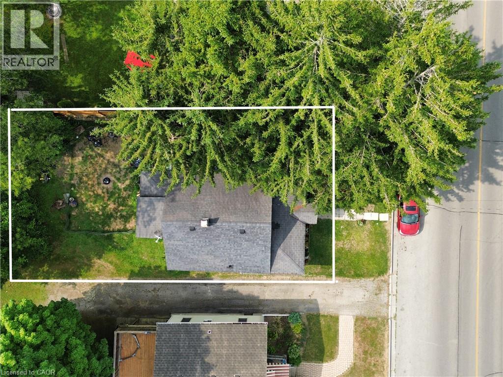 230 QUEEN Street S - 7
