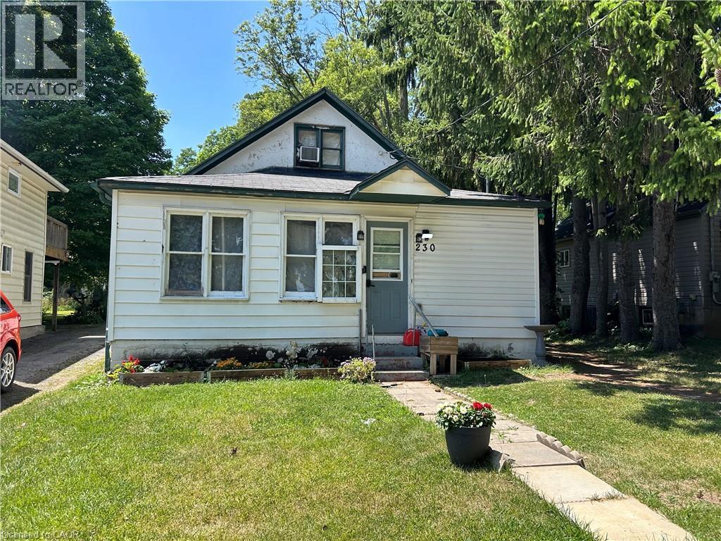 230 QUEEN Street S - 2
