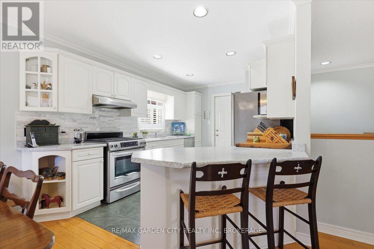 81 SANDRA DRIVE - Image 13