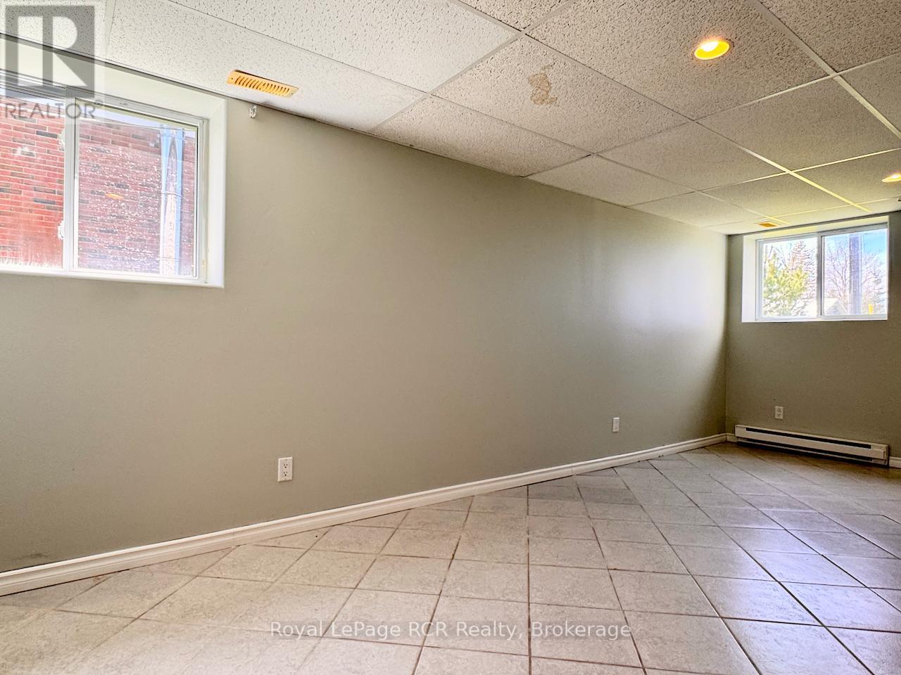 2854 6 HIGHWAY - Image 26