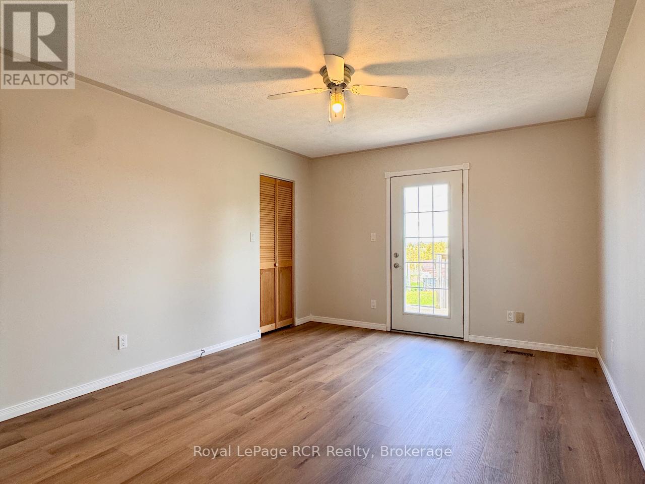 2854 6 HIGHWAY - 20