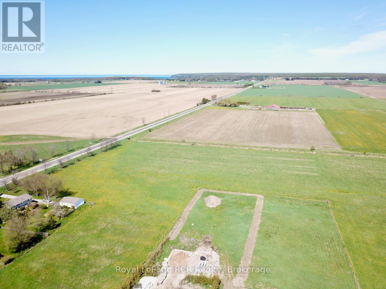 2854 6 HIGHWAY - Image 44