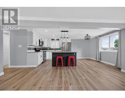 925 Sunset Boulevard, Woodstock, ON N4S4A5 Photo 16
