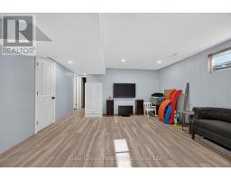 925 Sunset Boulevard, Woodstock, ON N4S4A5 Photo 28