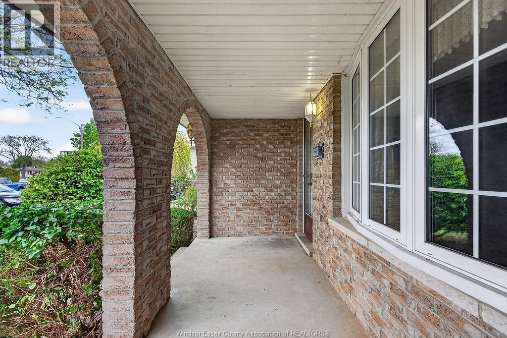 10626 Keating CRESCENT - 4