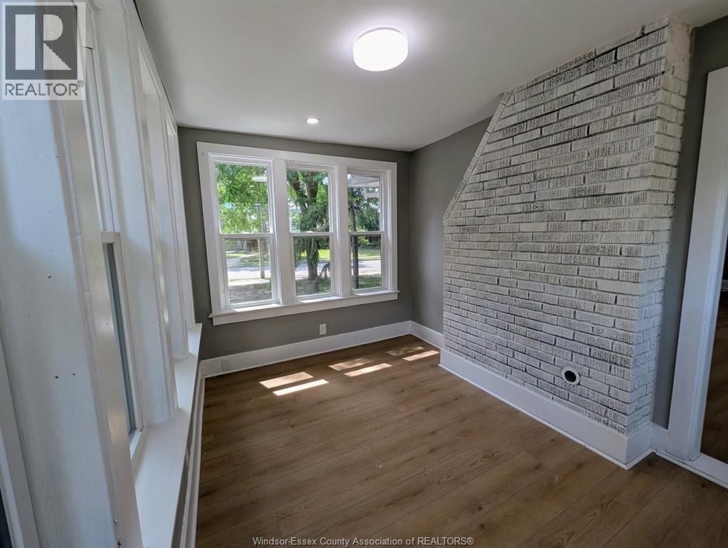 1484 VICTORIA AVENUE - Image 14