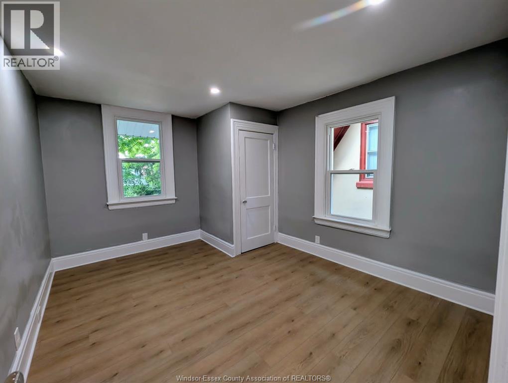 1484 VICTORIA AVENUE - Image 20