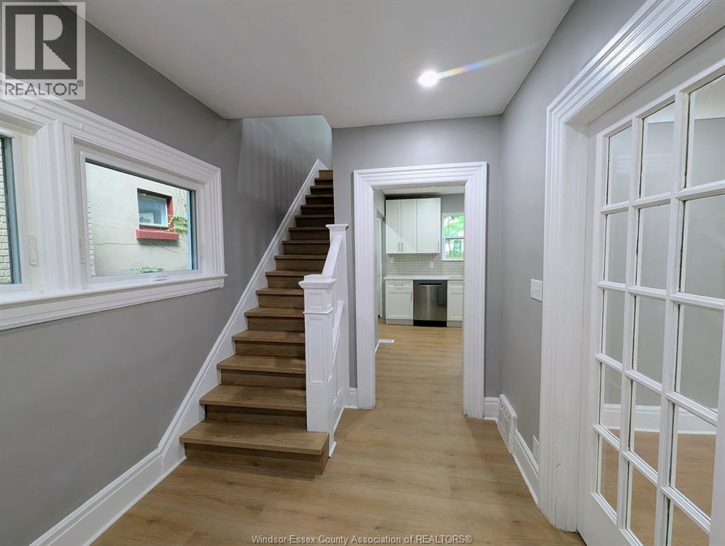 1484 VICTORIA AVENUE - Image 6