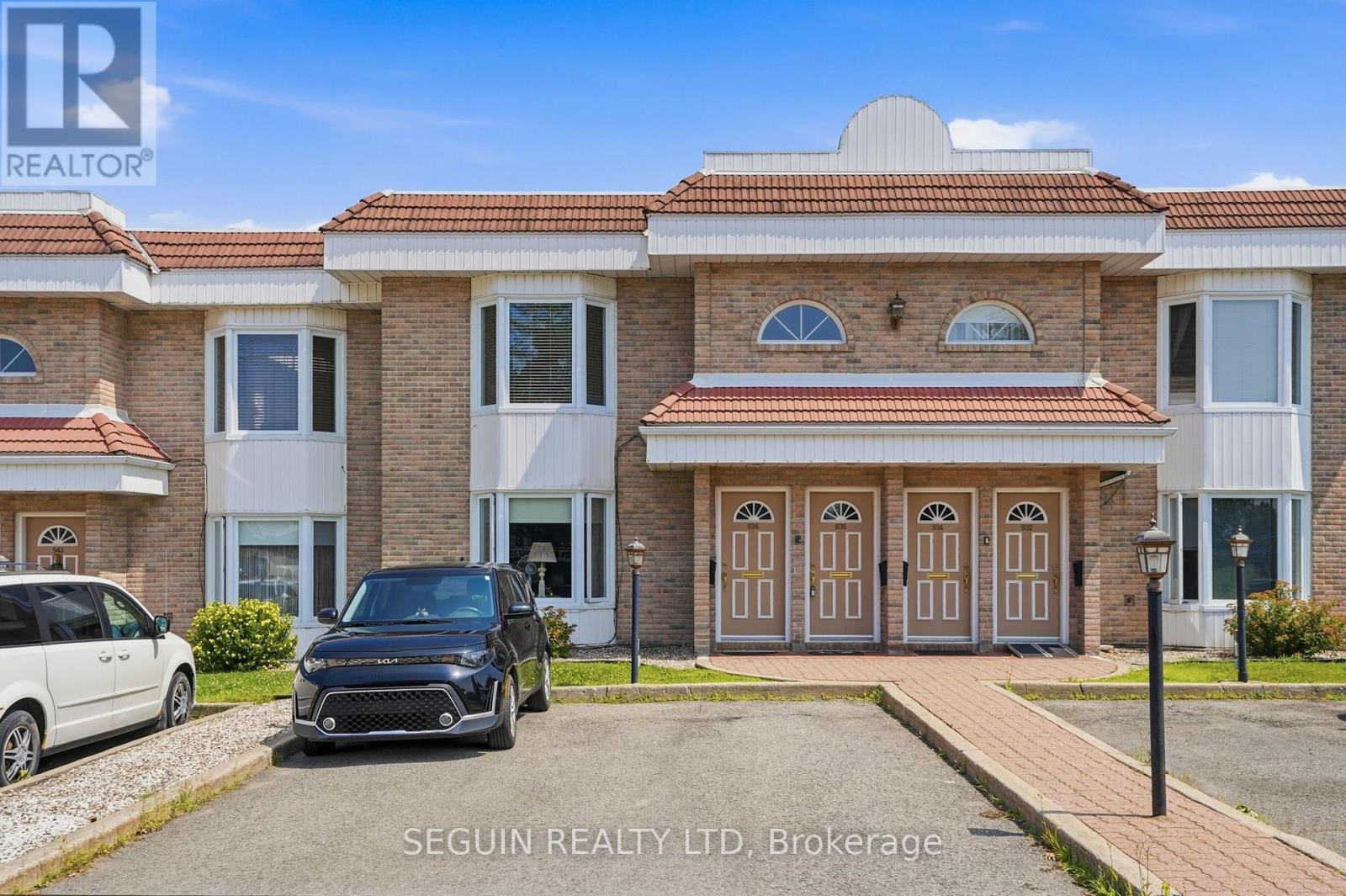 #2 936 LAFLECHE ROAD - 1