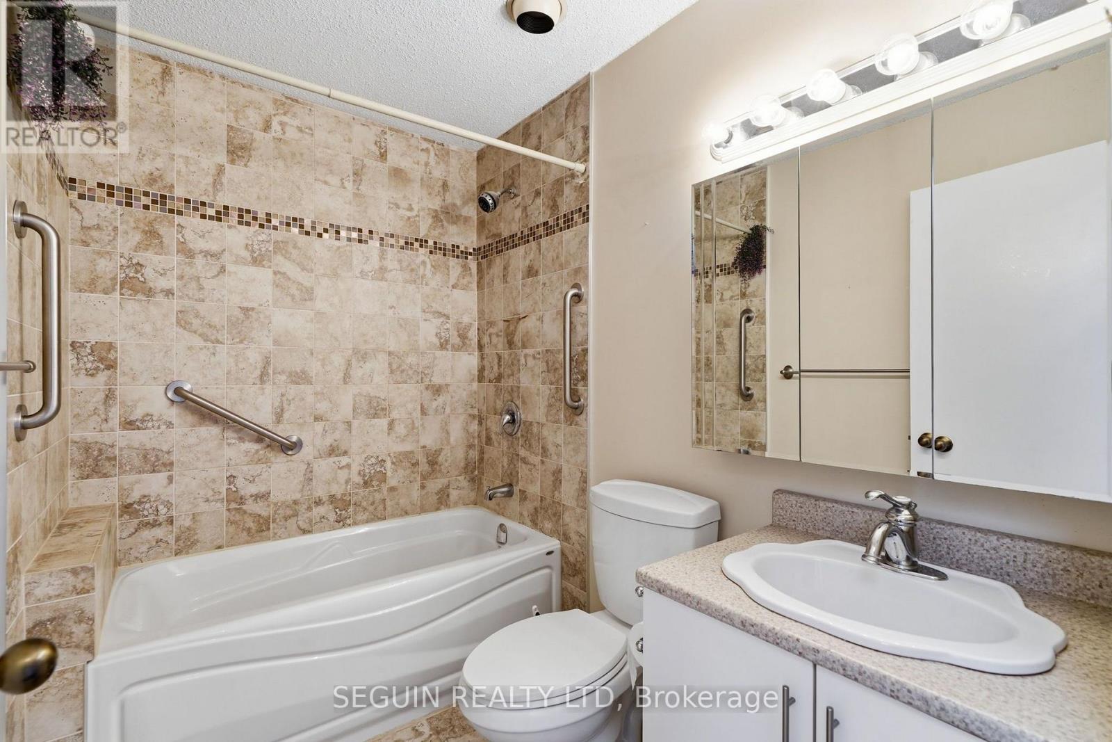 #2 936 LAFLECHE ROAD - 17