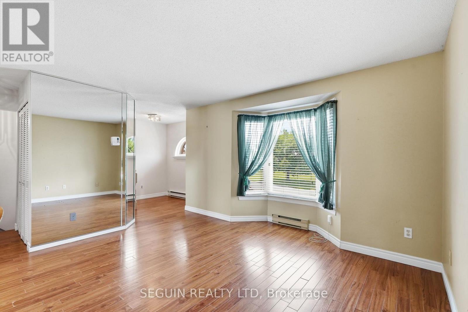 #2 936 LAFLECHE ROAD - 6