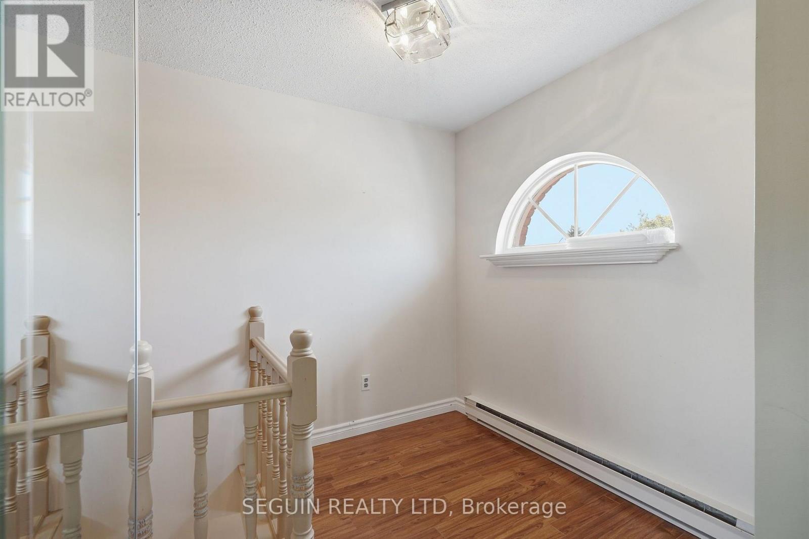 #2 936 LAFLECHE ROAD - 7