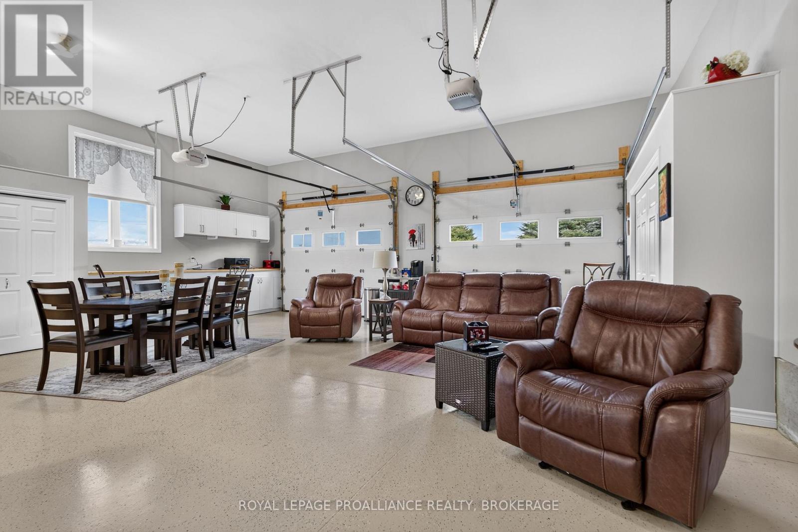 3160 MCCONNELL ROAD - Image 35