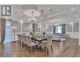 Eating area - 64 Yorkminster Road, Toronto, ON M2P1M3 Photo 8