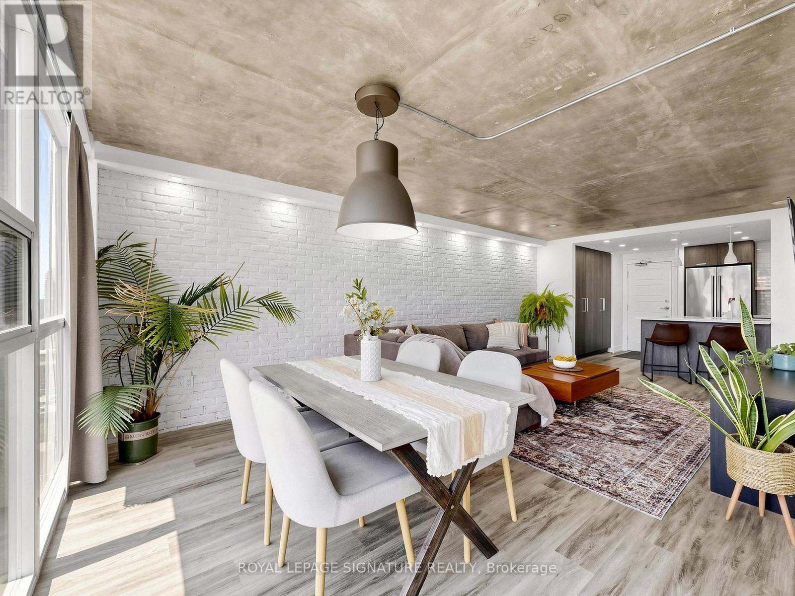 #1603 705 KING STREET W - 11