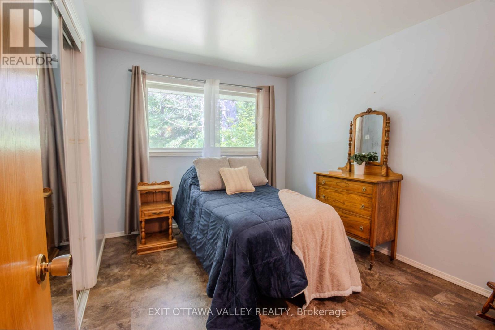 323 BURNT BRIDGE ROAD - Image 19