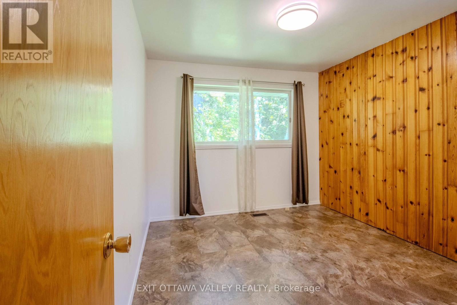 323 BURNT BRIDGE ROAD - Image 21