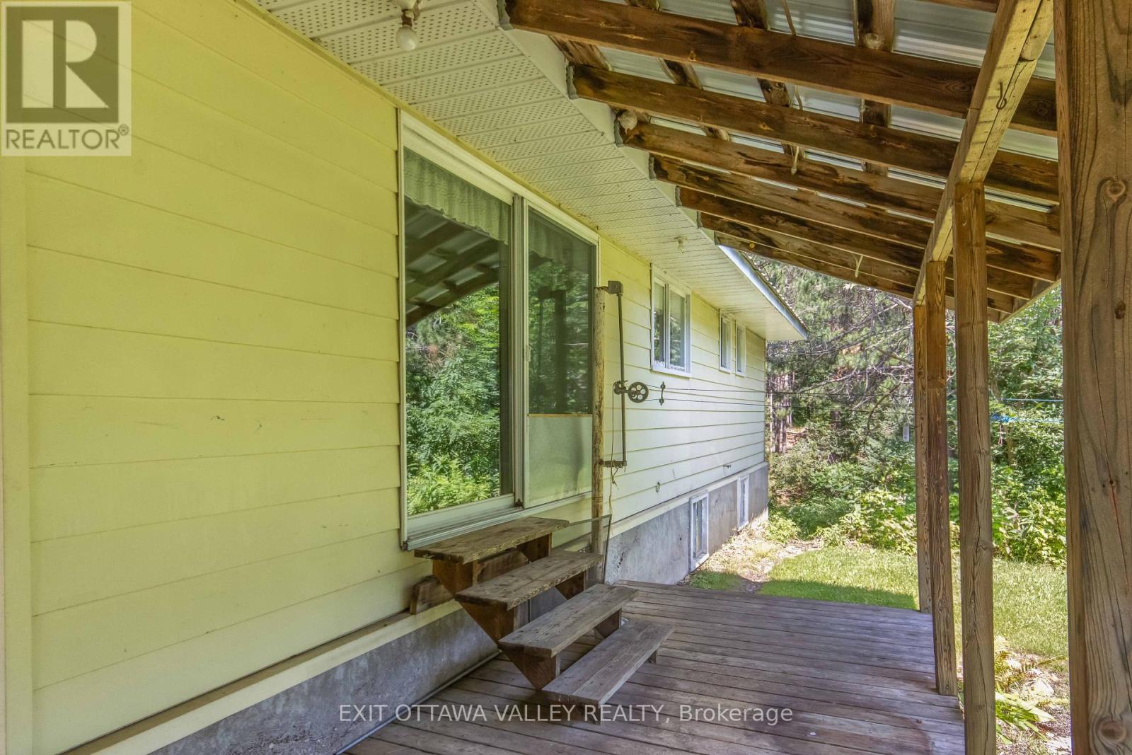 323 BURNT BRIDGE ROAD - Image 26