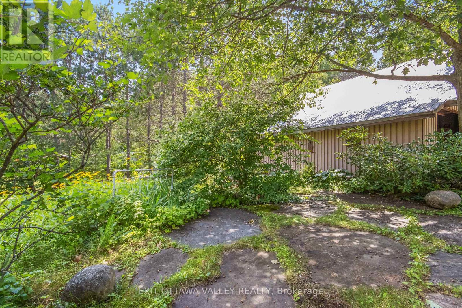 323 BURNT BRIDGE ROAD - Image 36