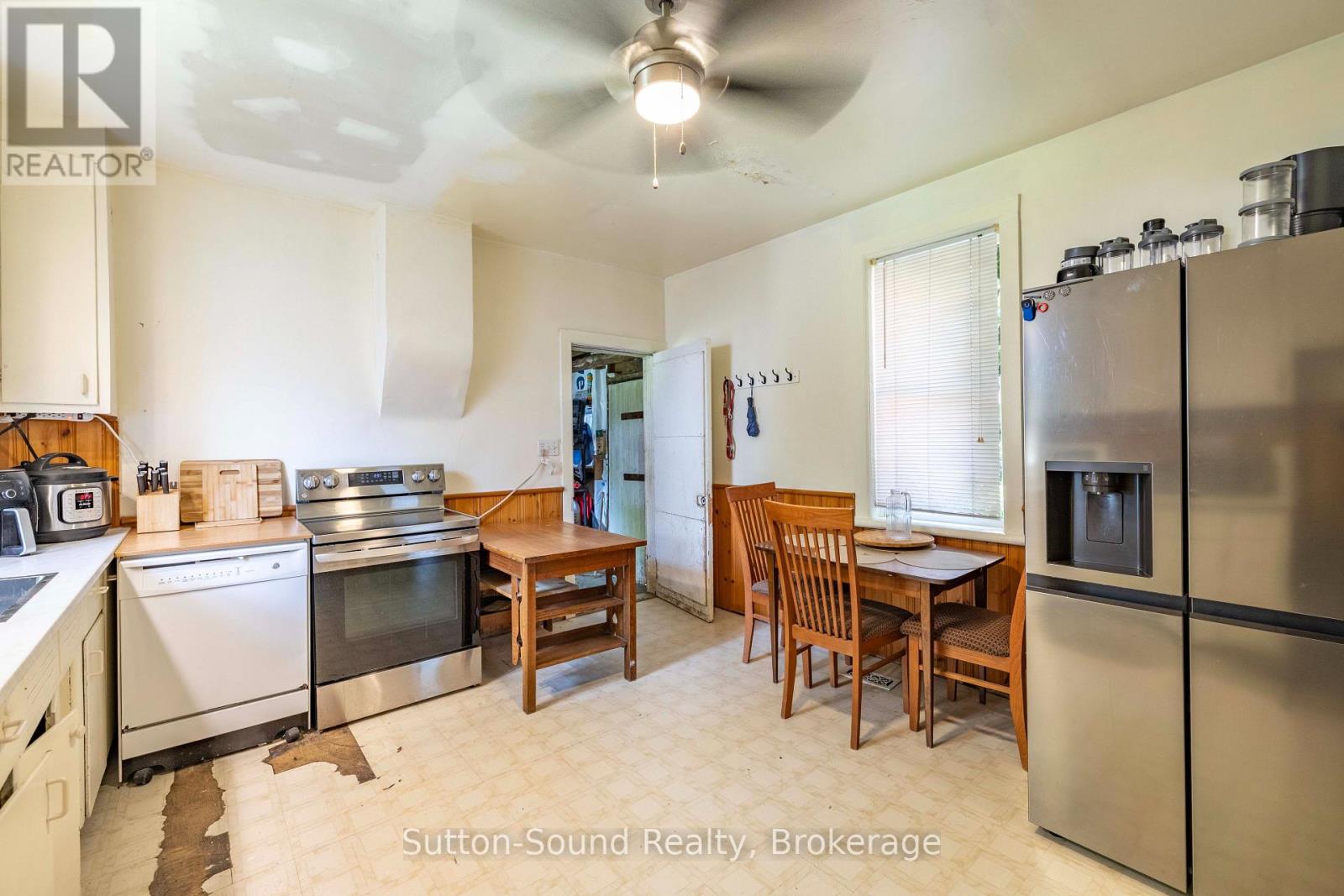 790 3RD AVE A AVENUE W - 11