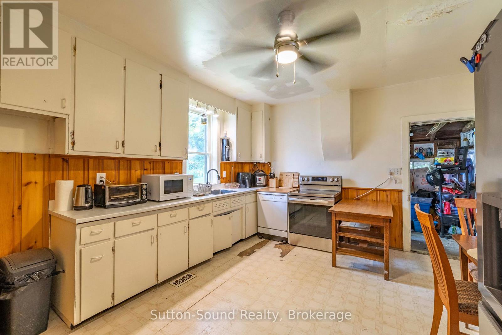 790 3RD AVE A AVENUE W - 9