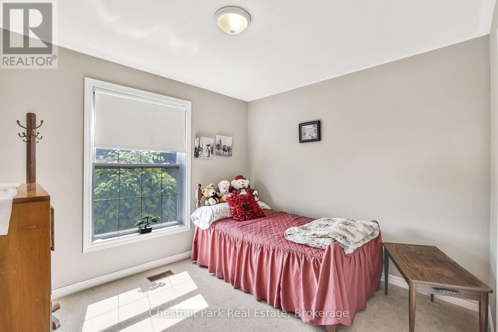 384 URSTADT STREET - 19