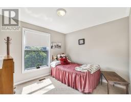 384 Urstadt Street, Georgian Bluffs, ON N4K6V5 Photo 19