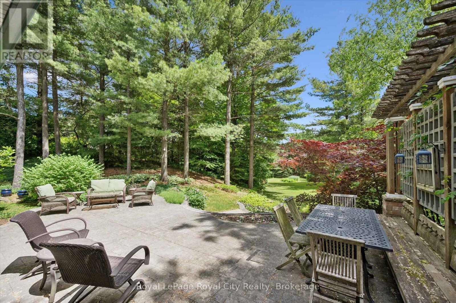 135 HUME ROAD - 44