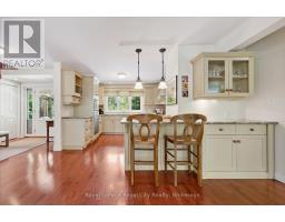 Foyer - 135 Hume Road, Puslinch, ON N0B2J0 Photo 14