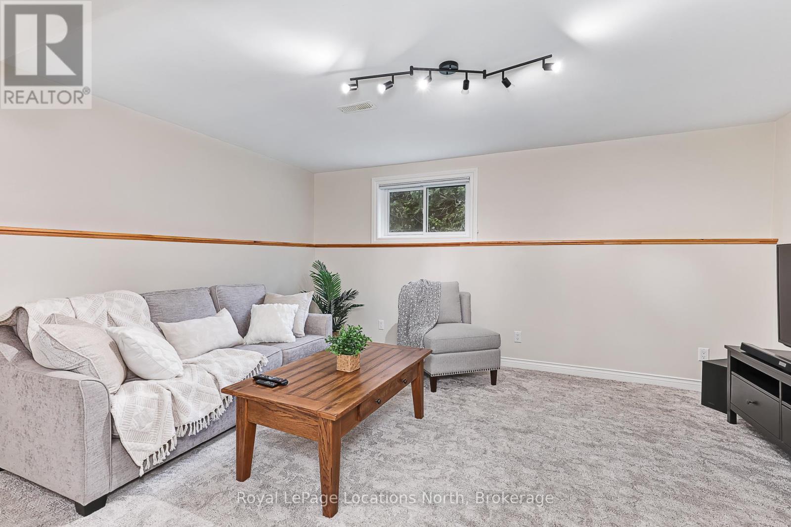 158078 7TH LINE - Image 39