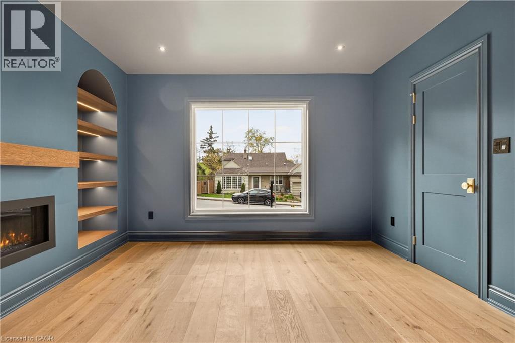 393 HESS Street S - 5