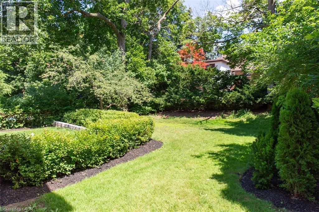 393 HESS Street S - 44