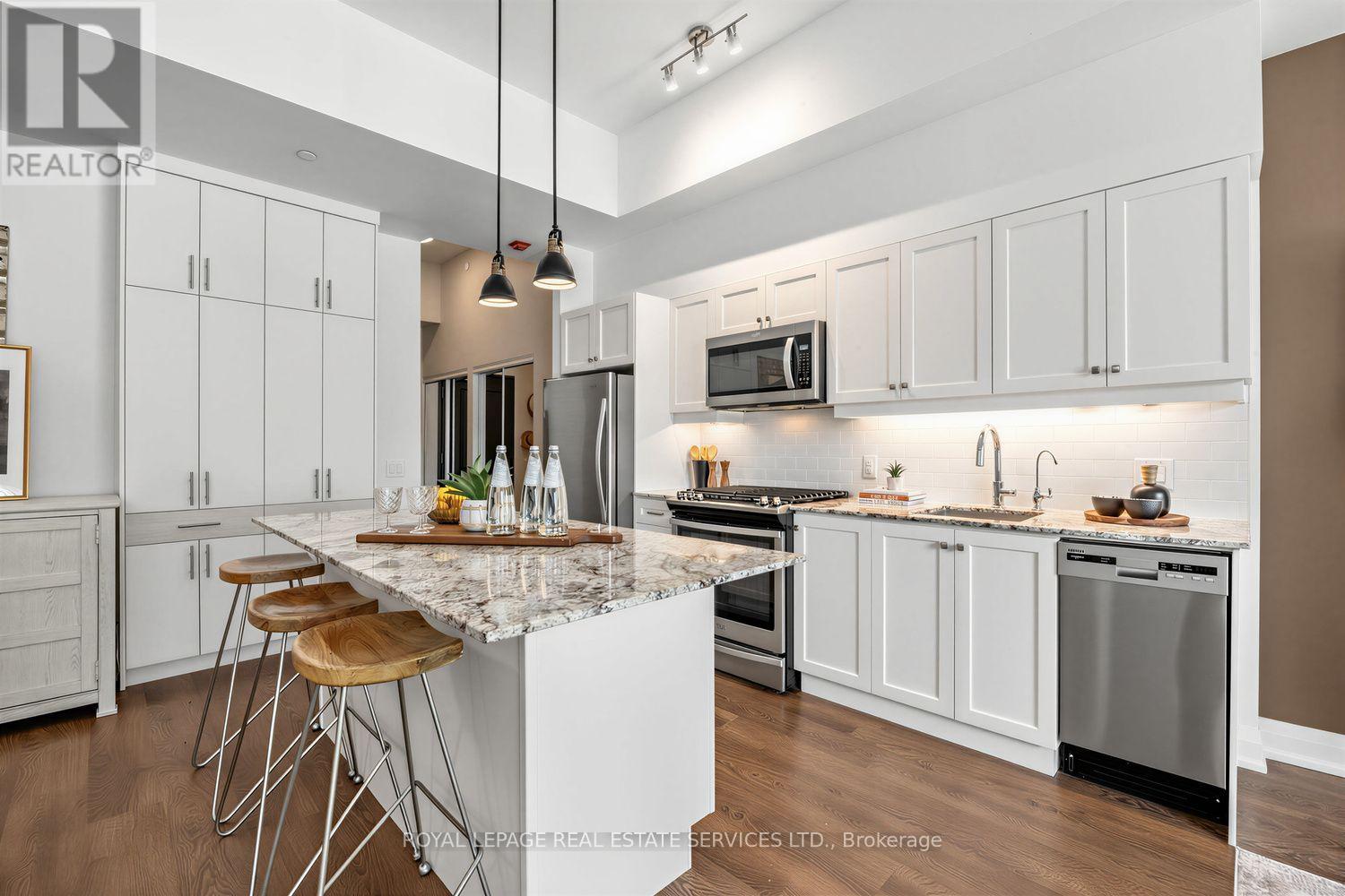 #105 1400 KINGSTON ROAD S - 4