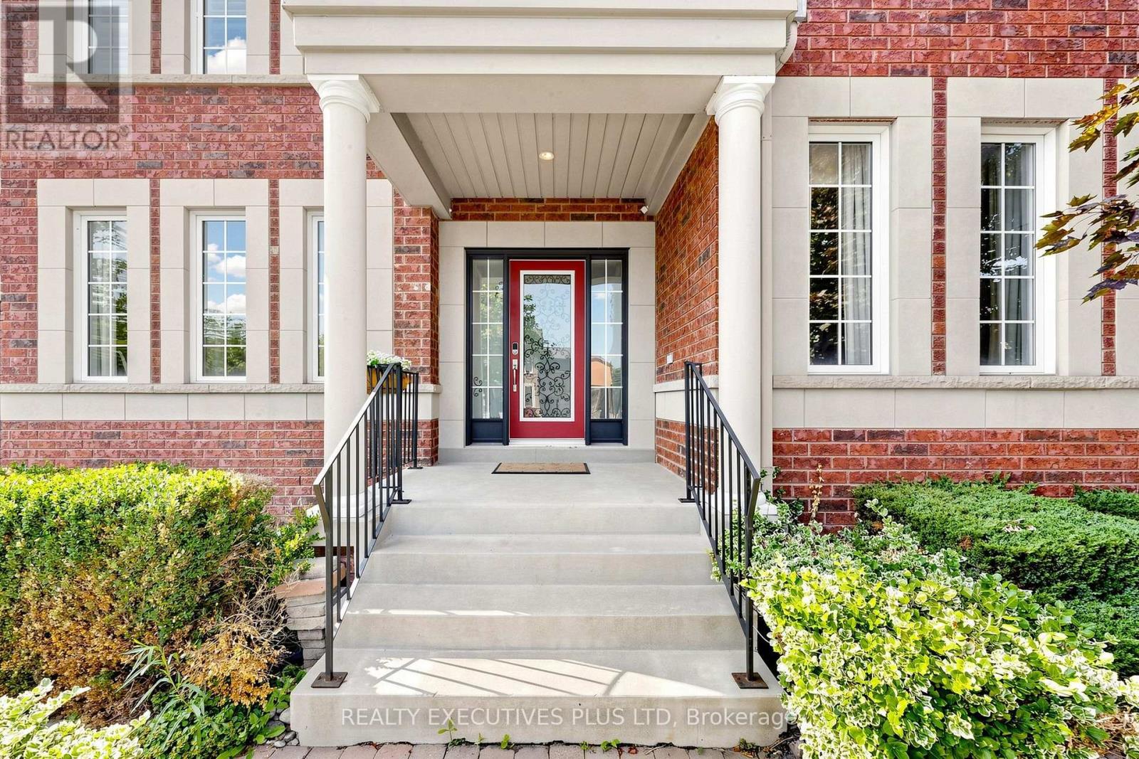 46 WILLIAMSON DRIVE W - 3
