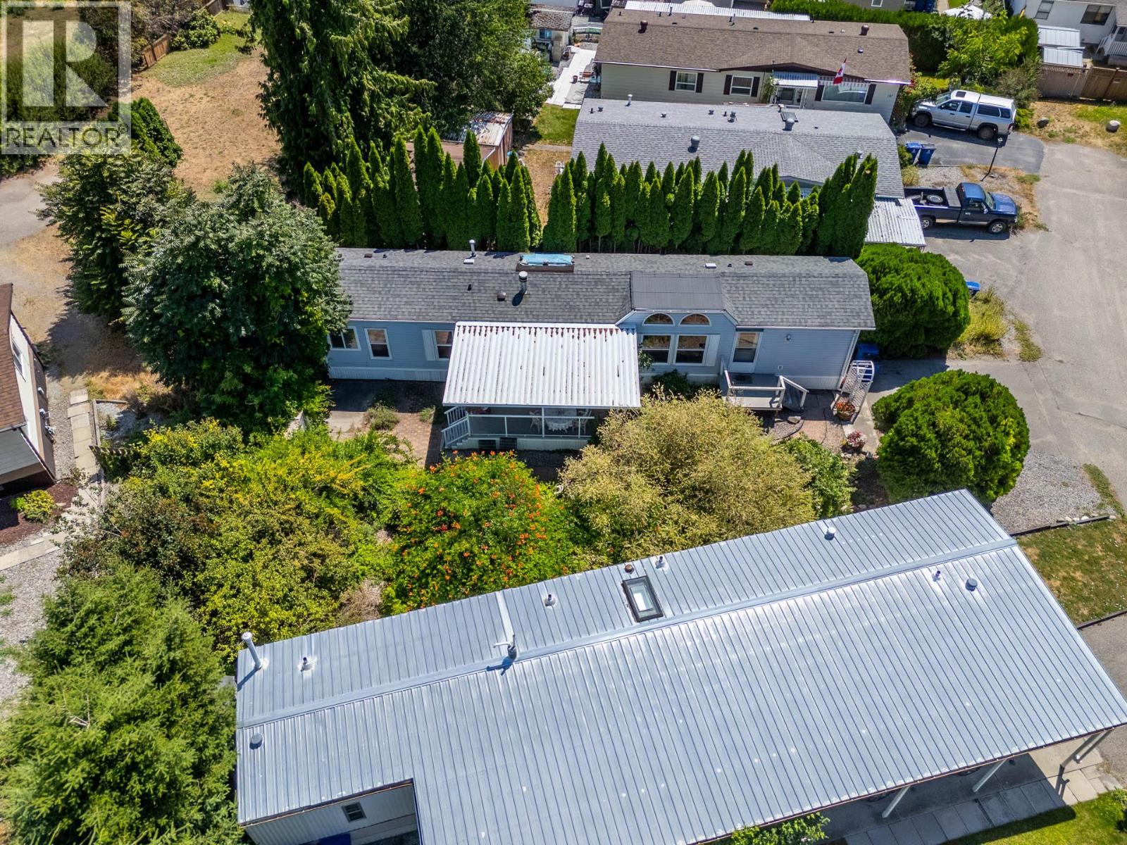 #185 1880 Old Boucherie Road - 32