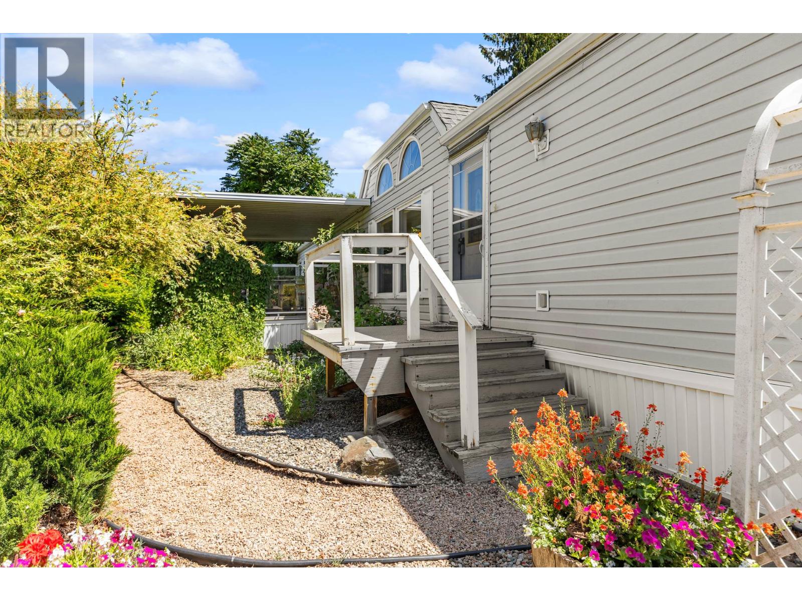 #185 1880 Old Boucherie Road - 24