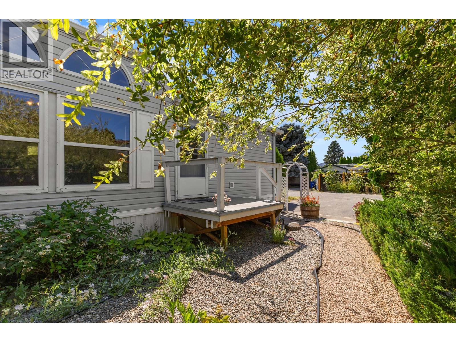 #185 1880 Old Boucherie Road - 30
