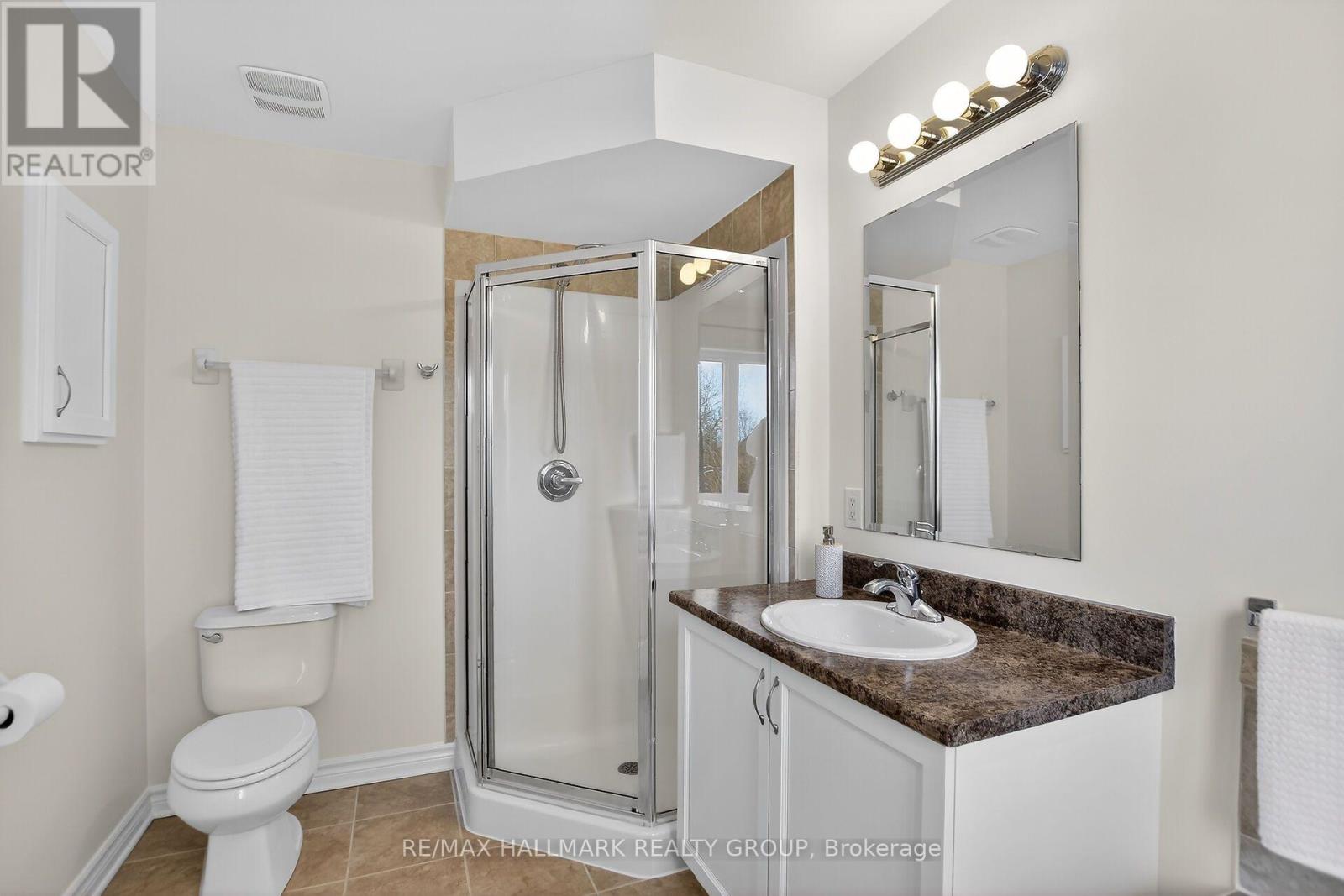 450 SULTAN STREET - 27