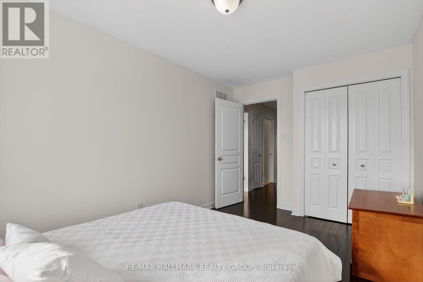 450 SULTAN STREET - 33