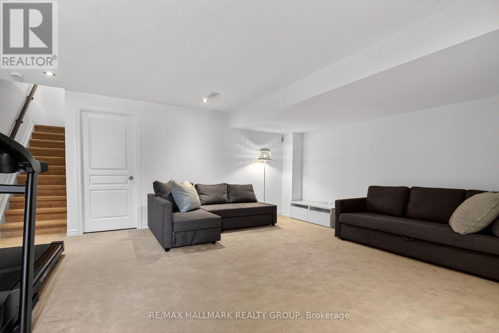 450 SULTAN STREET - 39