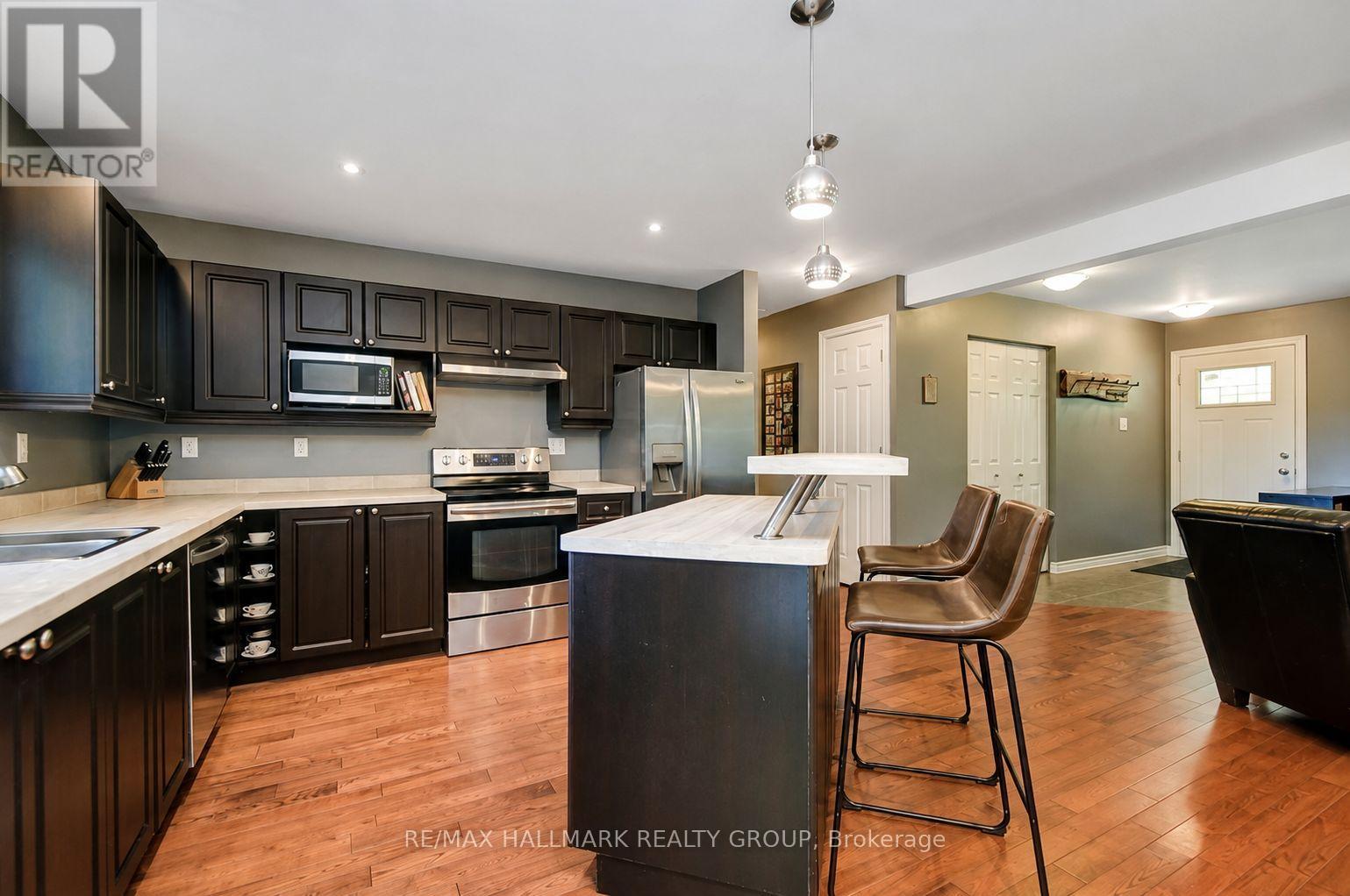 244 KEDEY STREET - 5