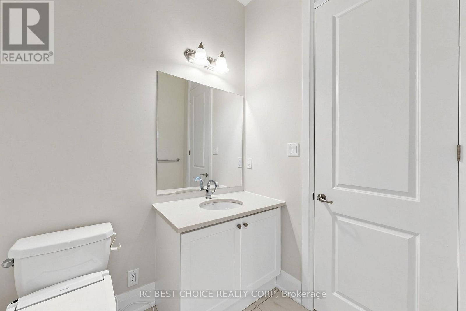 10 RIDGEPOINT ROAD - 20