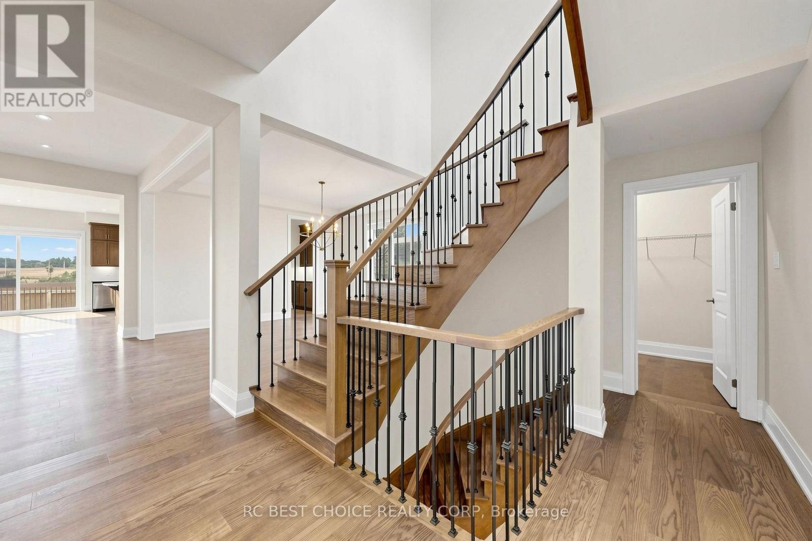 10 RIDGEPOINT ROAD - 22